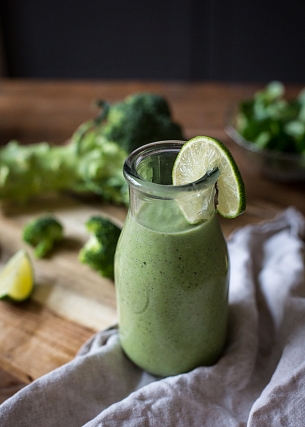 Smoothie - brokolice kiwi banán